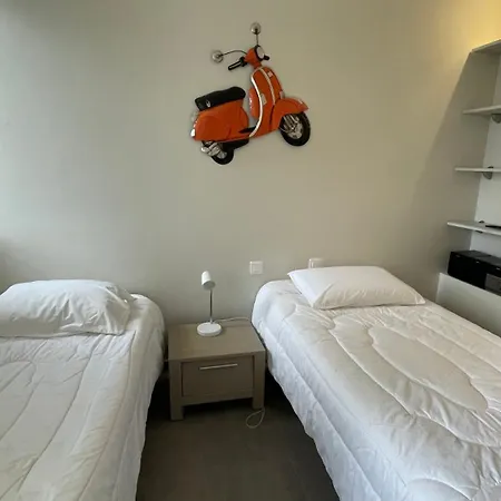公寓 Modern Two Bedroom Right Next To The